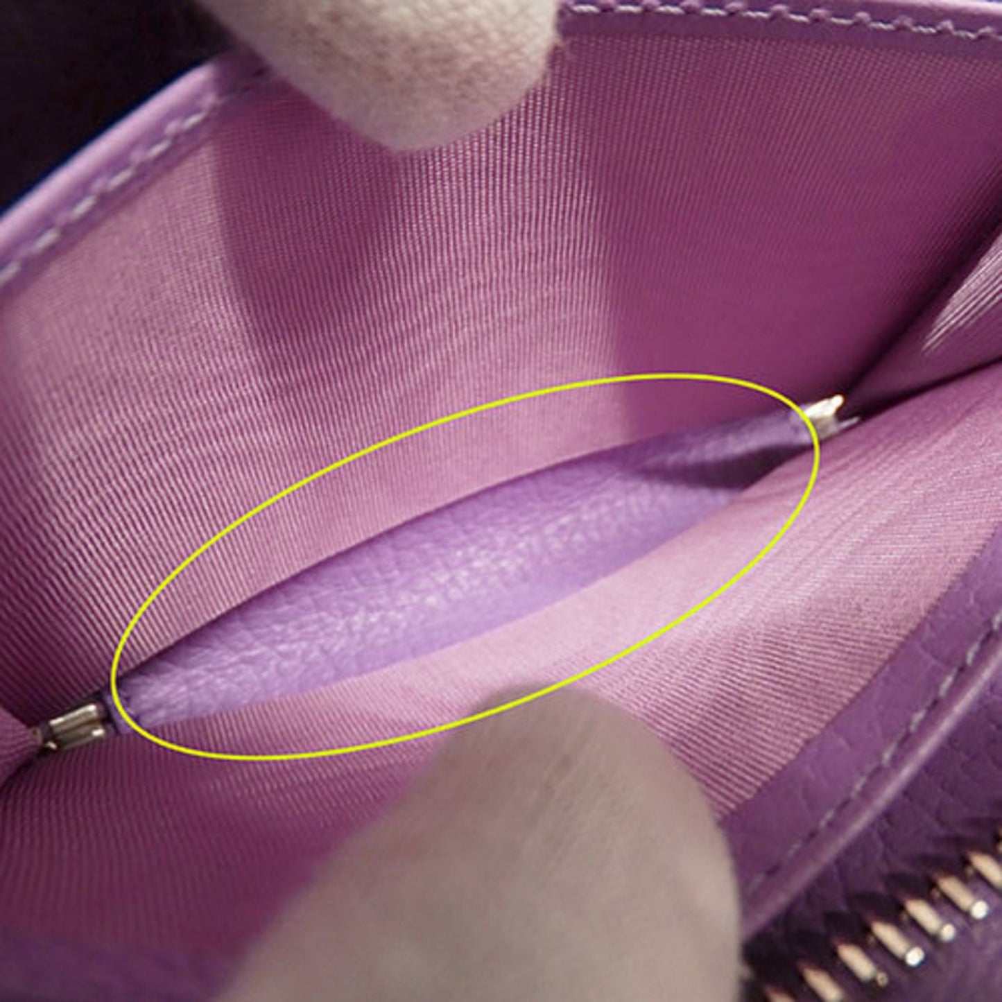 Gucci Purple Leather Coin Purse/Coin Case ( )