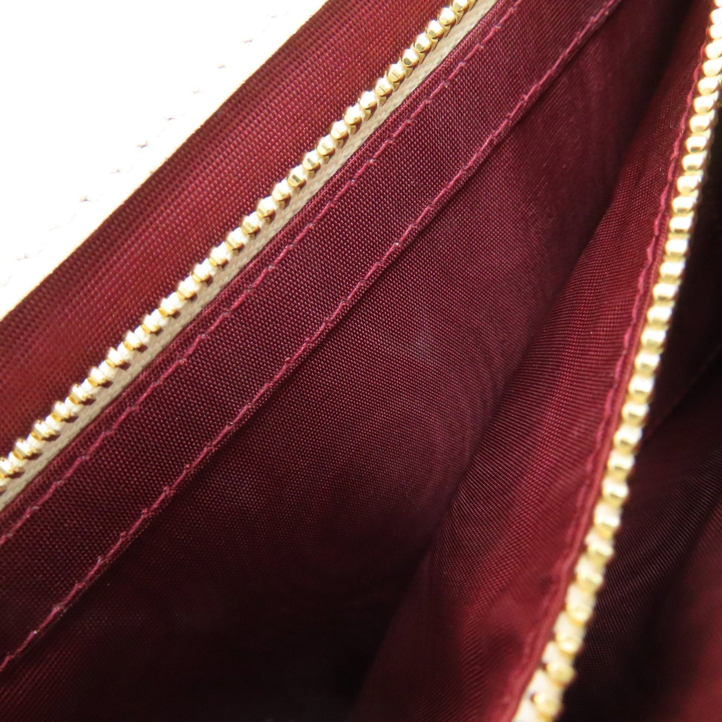 Gucci White Leather Shoulder Bag ( )