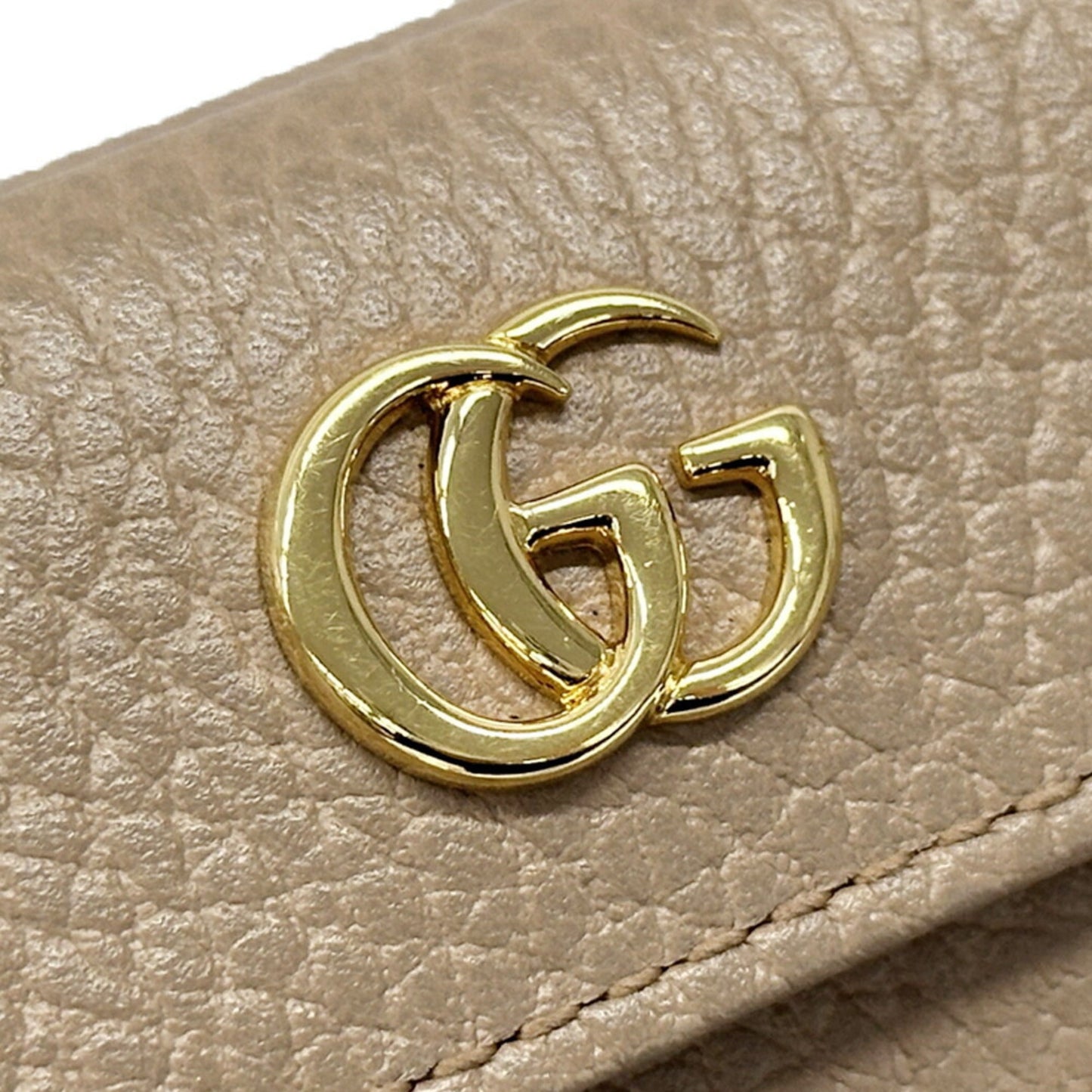 Gucci Pink Leather Wallet (Tri-Fold) ( )