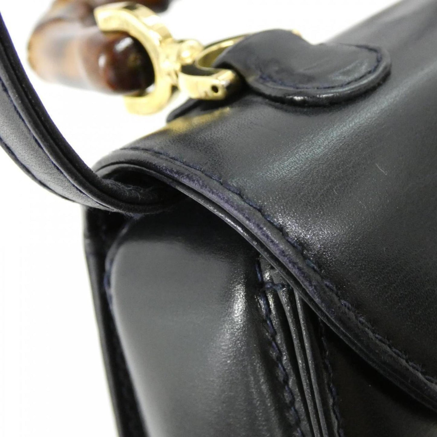Gucci Navy Leather Handbag ( )