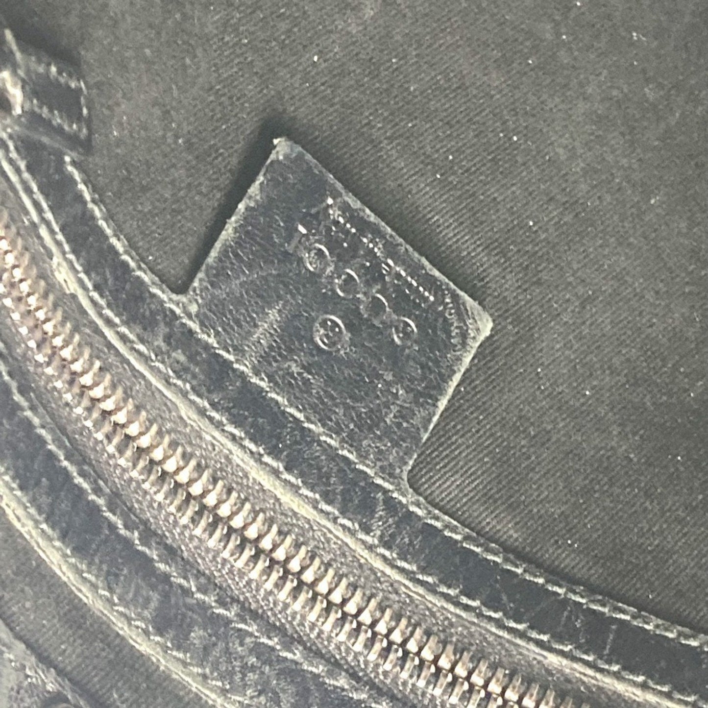 Gucci Black Gg Canvas Leather Shoulder Bag ( )