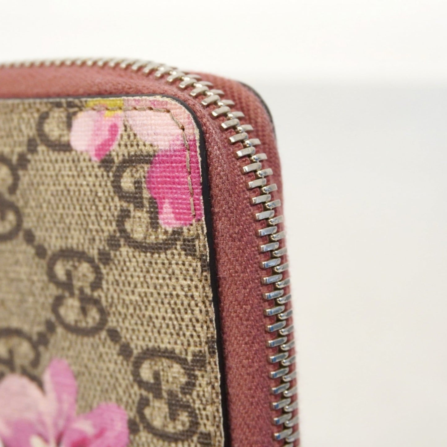Gucci Brown Pink Pvc Coin Purse/Coin Case ( )