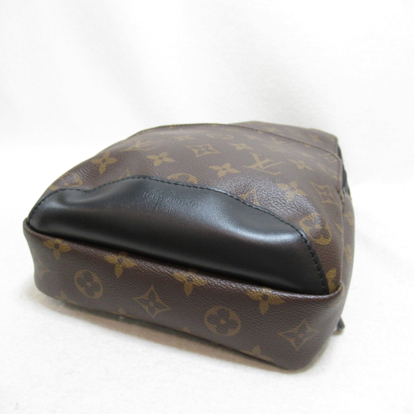 LOUIS VUITTON Avenue sling bag Brown Monogram macassar PVC coated canvas M45897