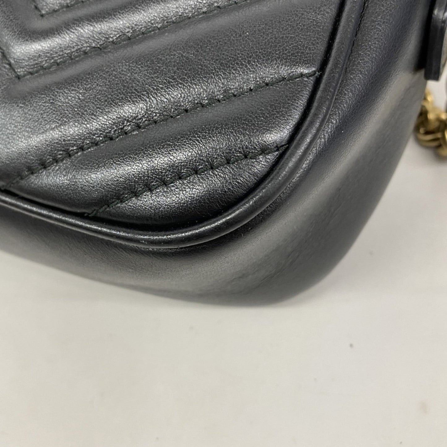 Gucci Black Leather Shoulder Bag ( )