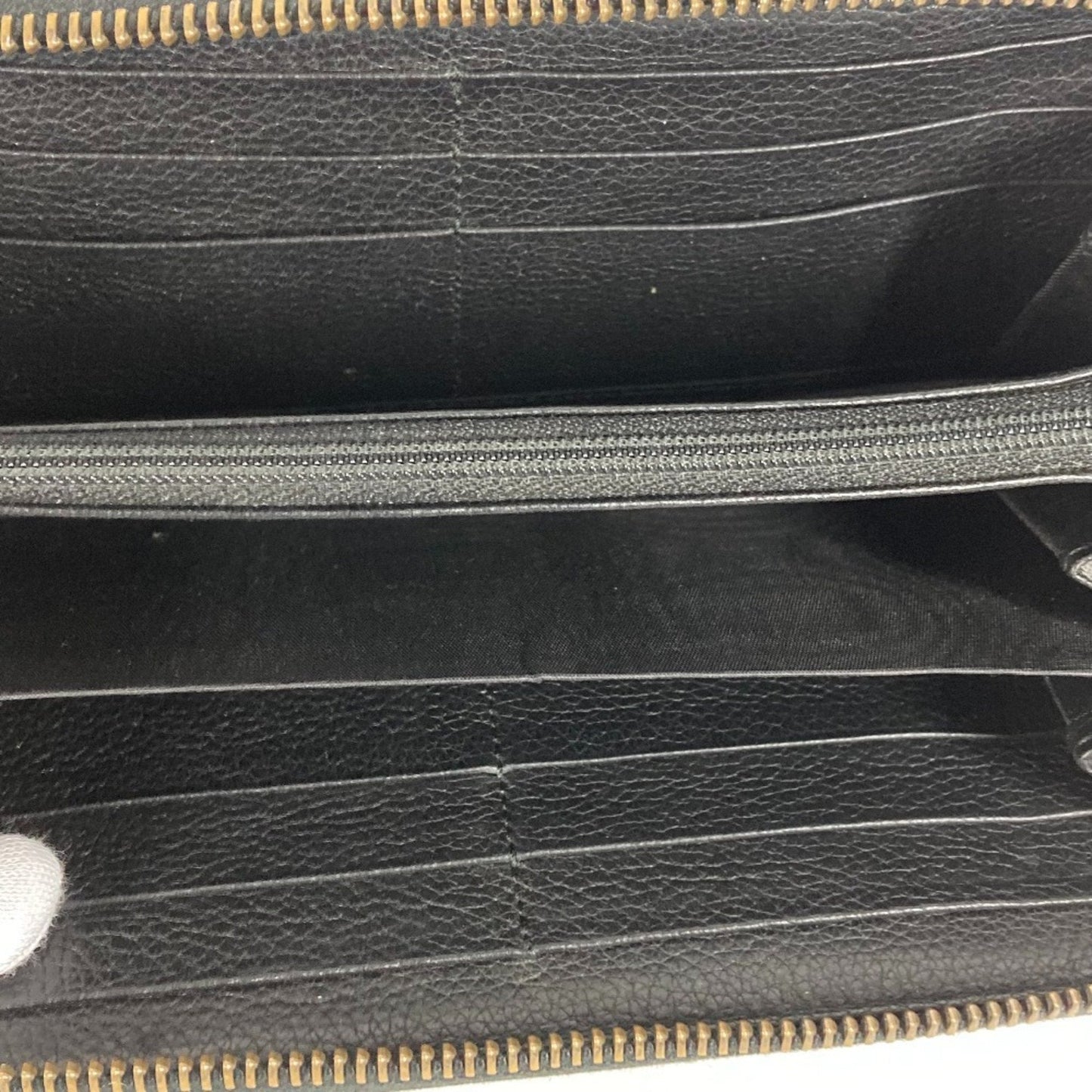 Gucci Black Leather Long Wallet (Bi-Fold) ( )