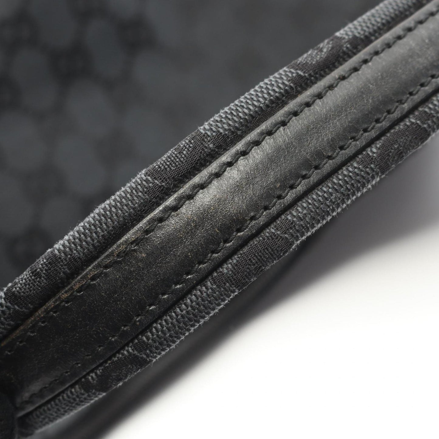 Gucci Gray Canvas Leather Shoulder Bag ( )