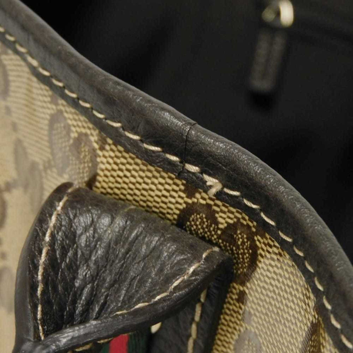 Gucci Beige Brown Gg Crystal Canvas Vinyl Coated Canvas Shoulder Bag Tote Bag ( )