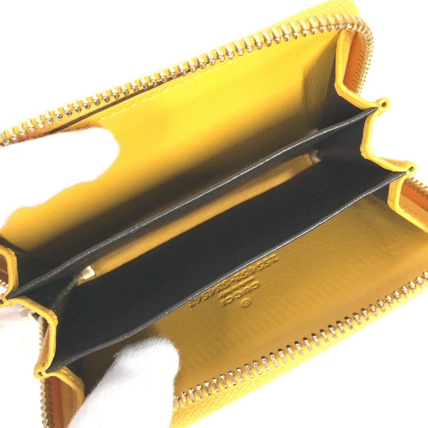 Gucci Yellow Long Wallet (Bi-Fold) ( )
