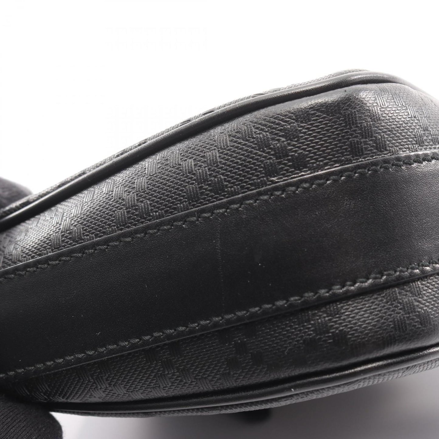 Gucci Black Coated Canvas Leather Shoulder Bag ( )