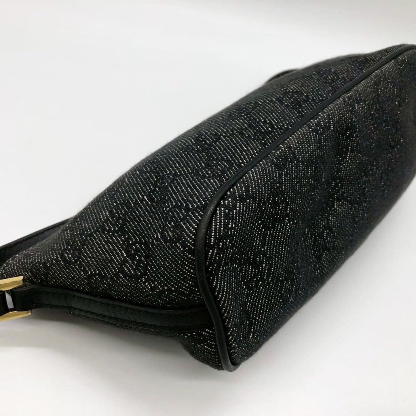 Gucci Black Canvas Handbag ( )