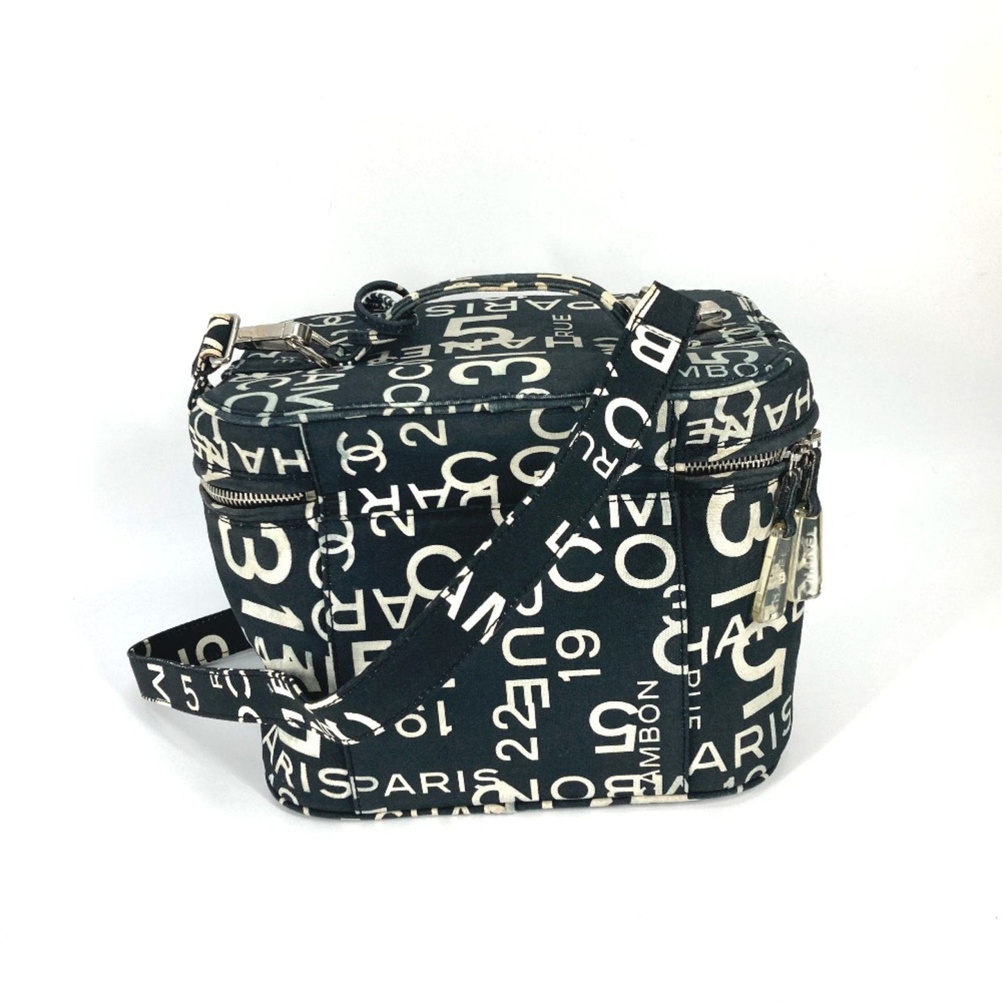 Chanel Shoulder Bag - Ewore Bags