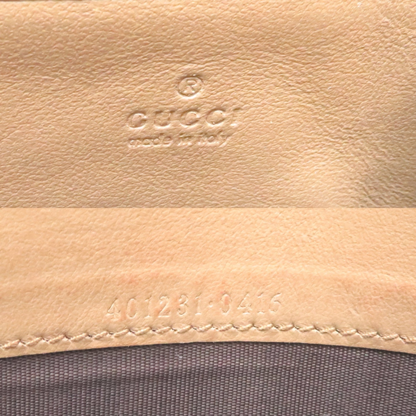 Gucci Beige Gg Supreme Shoulder Bag ( )
