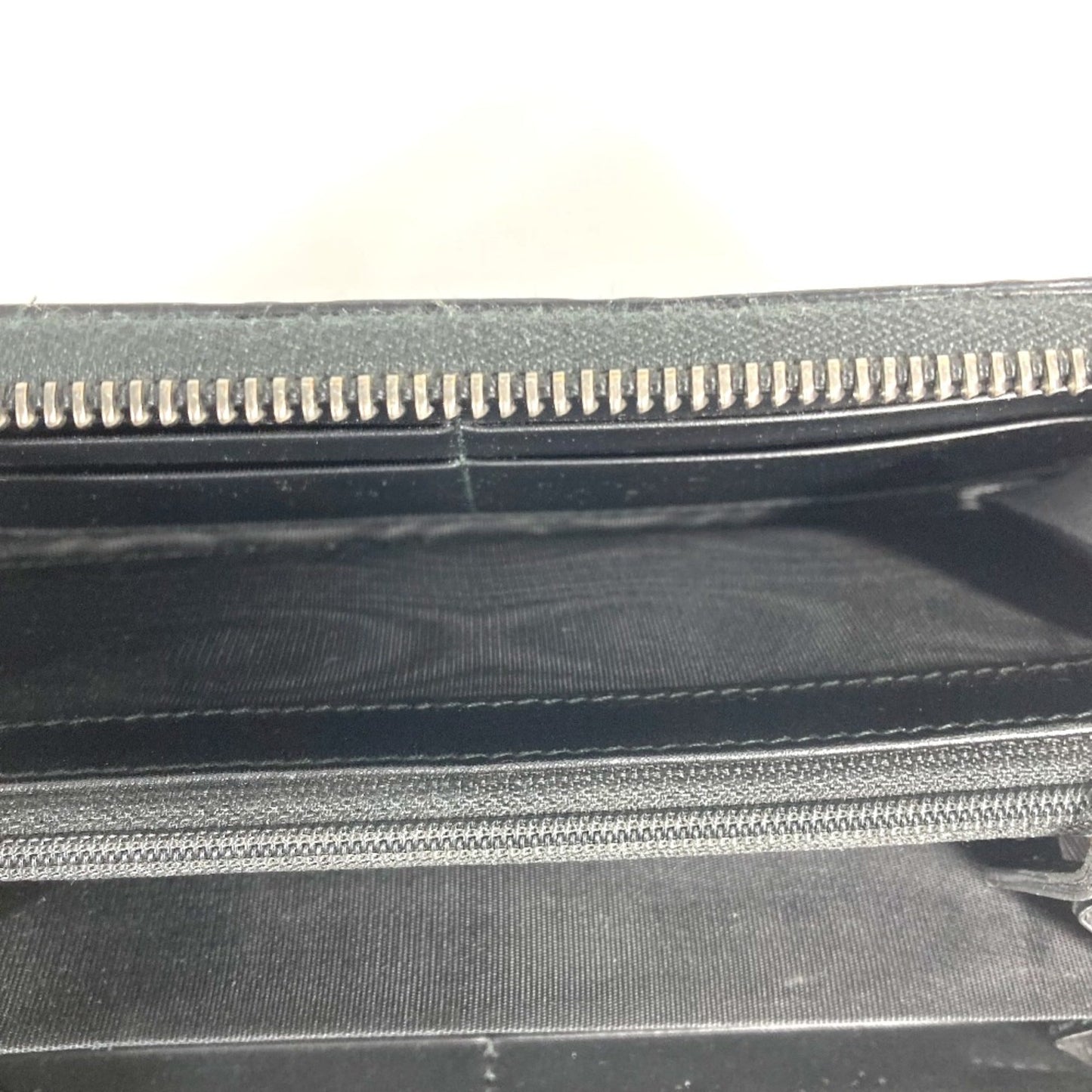 Gucci Black Leather Long Wallet (Bi-Fold) ( )