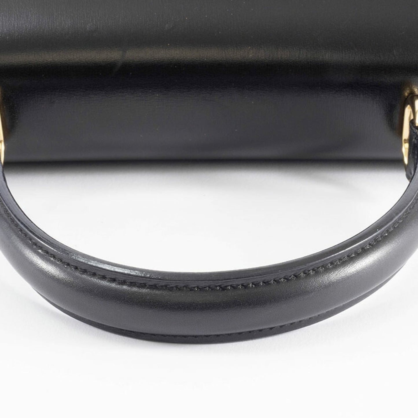 Gucci Black Leather Handbag ( )