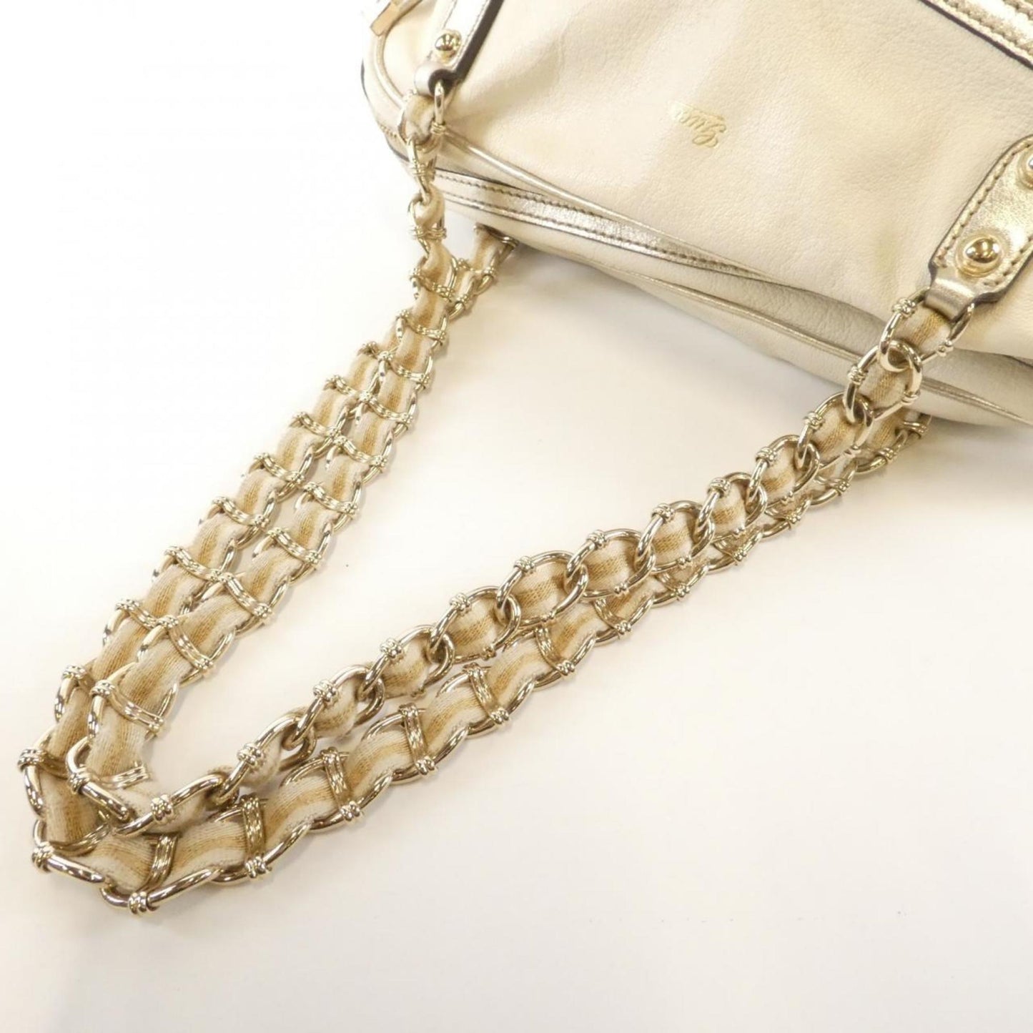Gucci Ivory Leather Shoulder Bag ( )