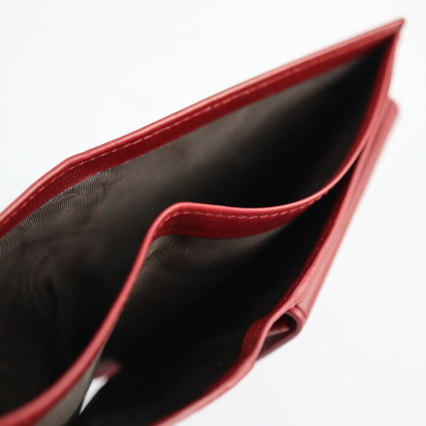 Gucci Bordeaux Leather Wallet (Bi-Fold) ( )