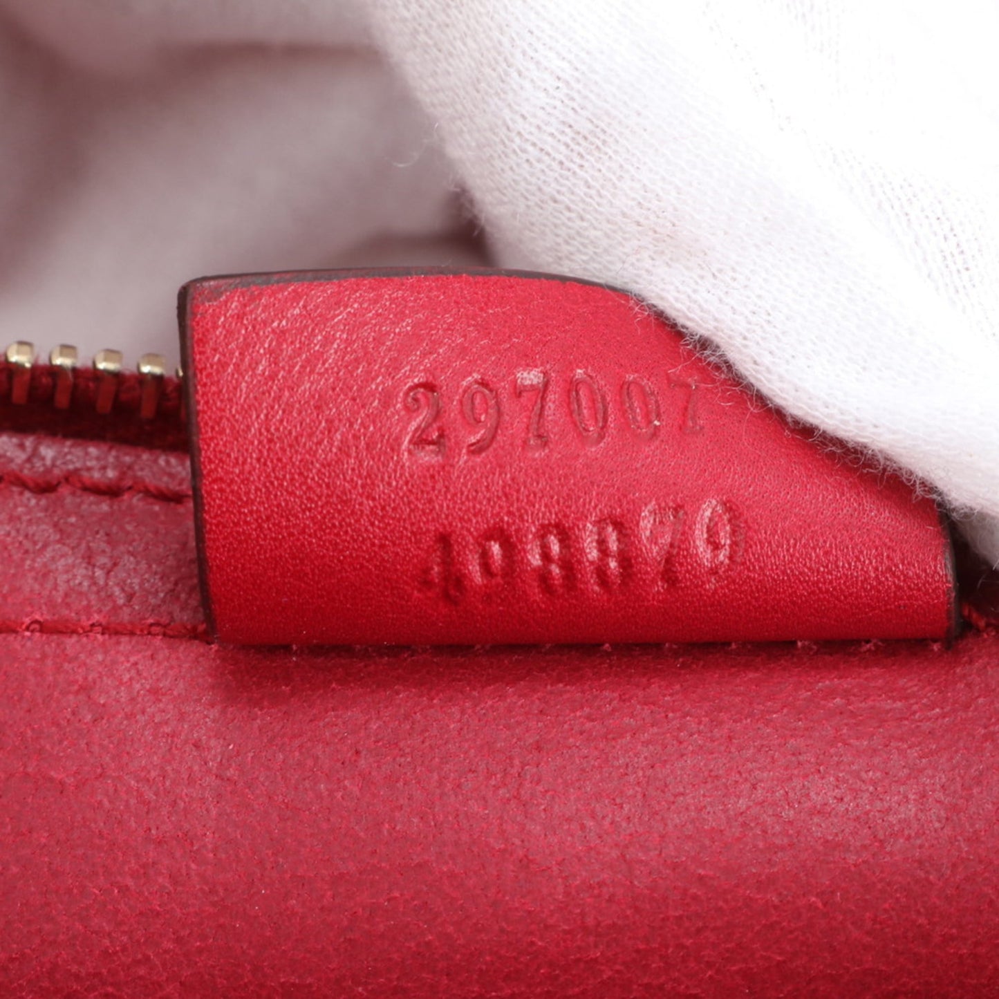 Gucci Red Color Leather Pouch Shoulder Bag ( )