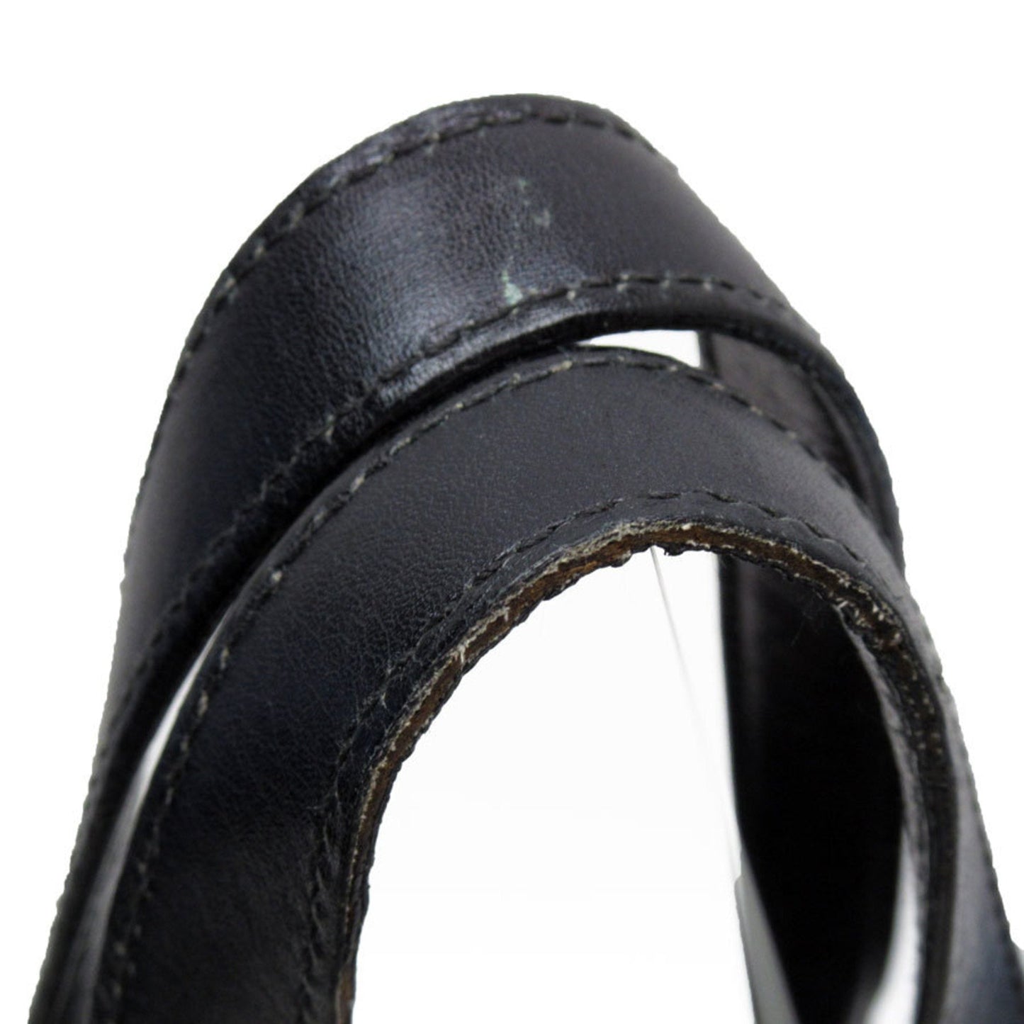 Gucci Black Gg Canvas Shoulder Bag ( )