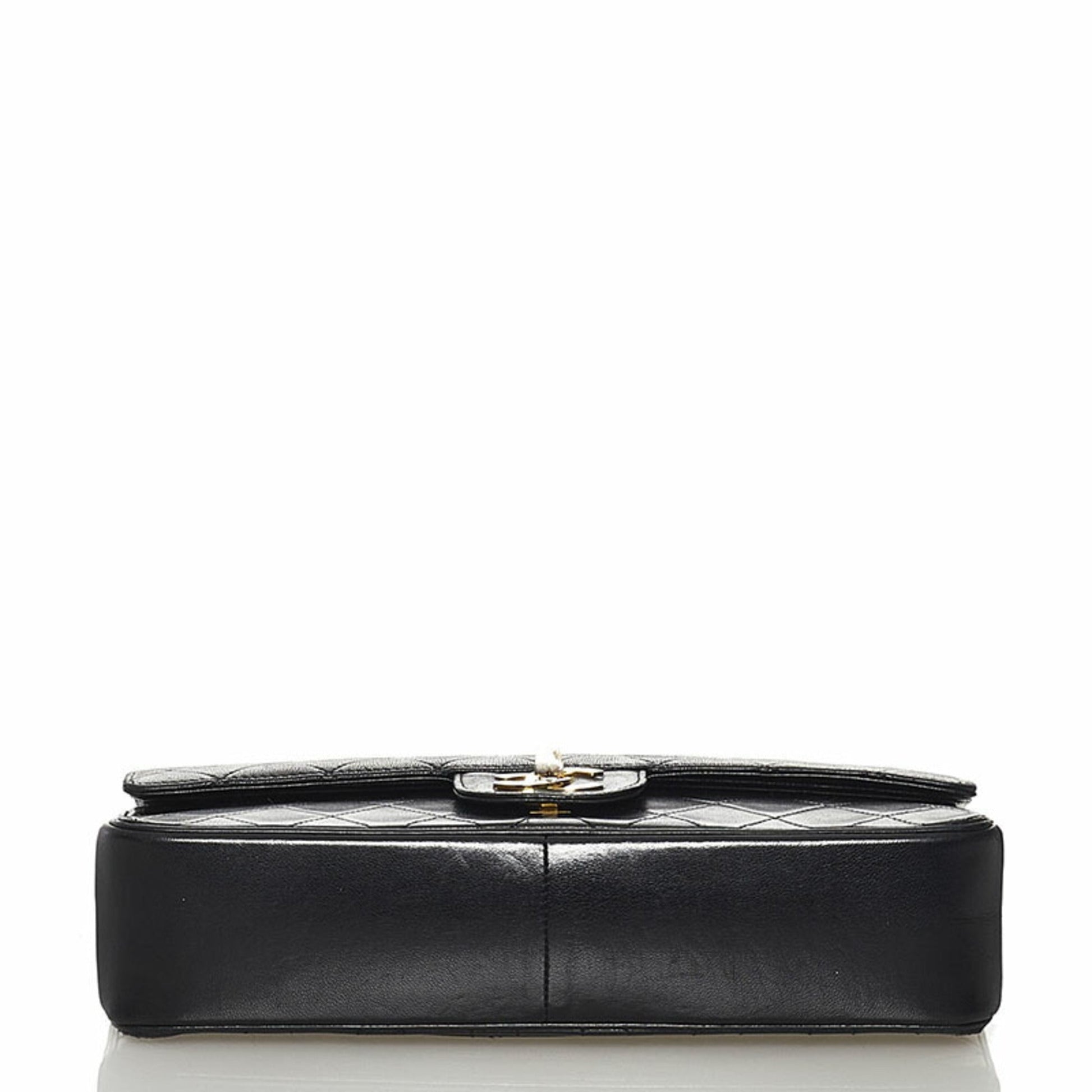 Chanel Matelassé Shoulder Bag - Ewore Bags