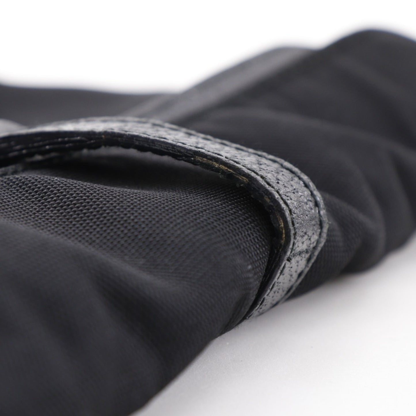 Gucci Black Nylon Canvas Shoulder Bag ( )