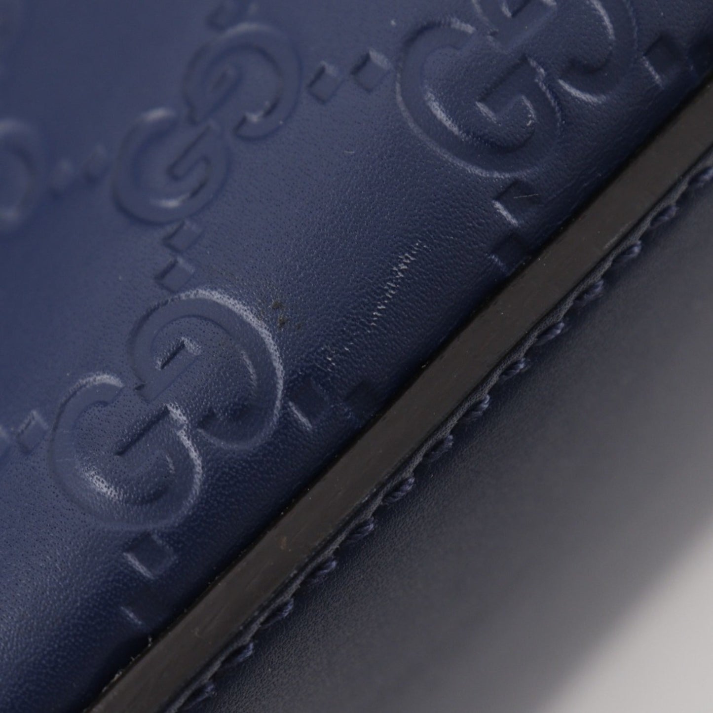 Gucci Navy Leather Handbag ( )