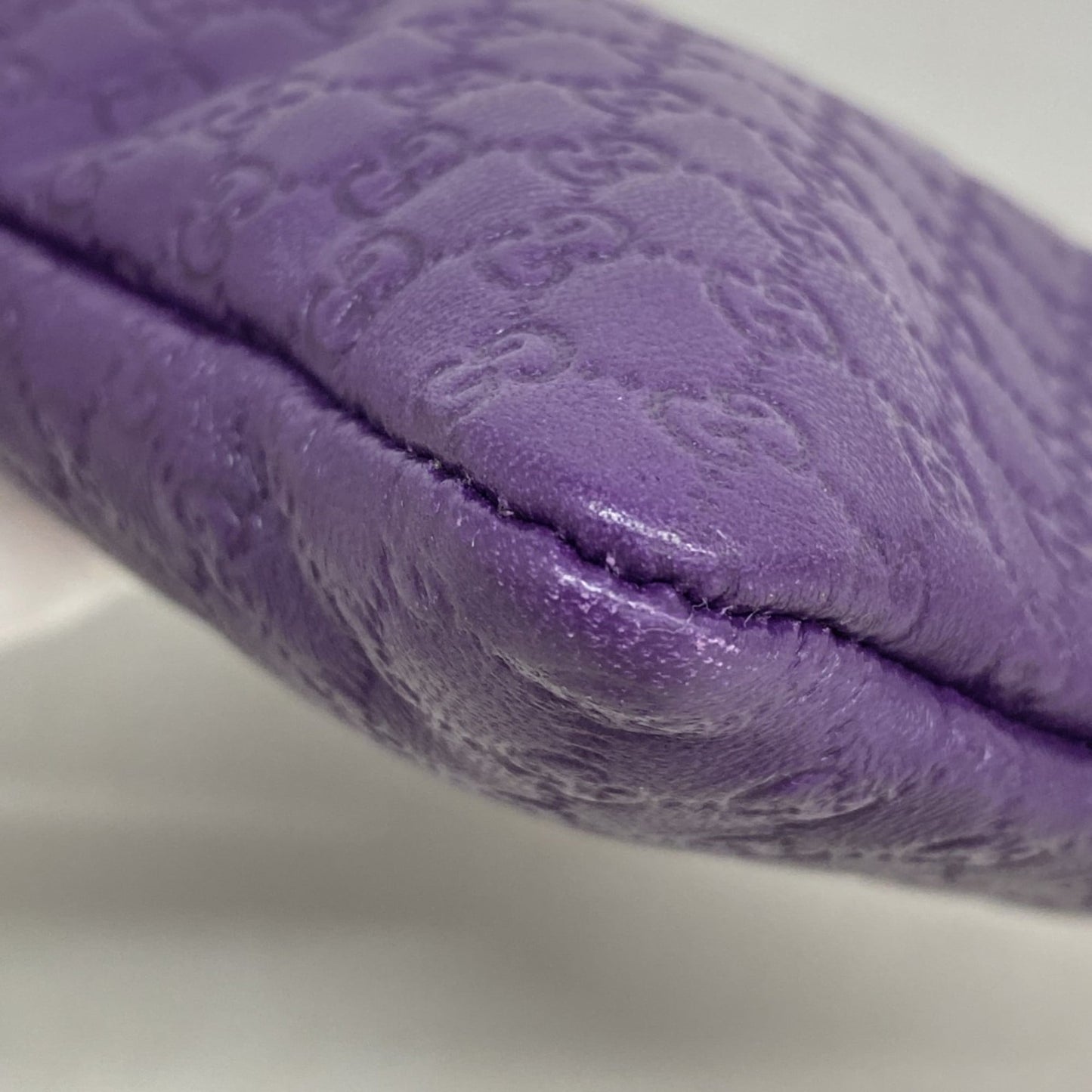 Gucci Purple Leather Pouch ( )