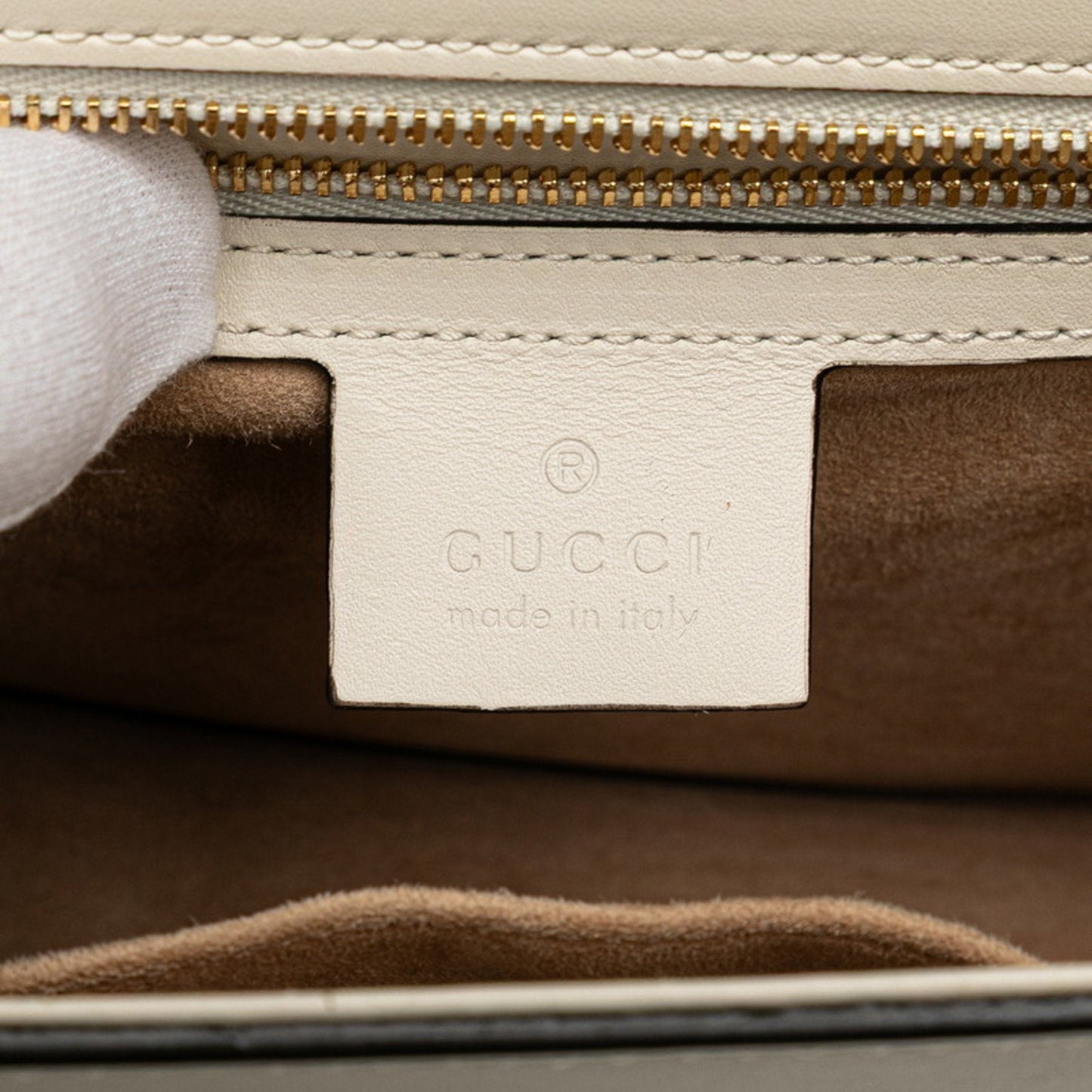 Gucci Multi-Color White Leather Shoulder Bag ( )