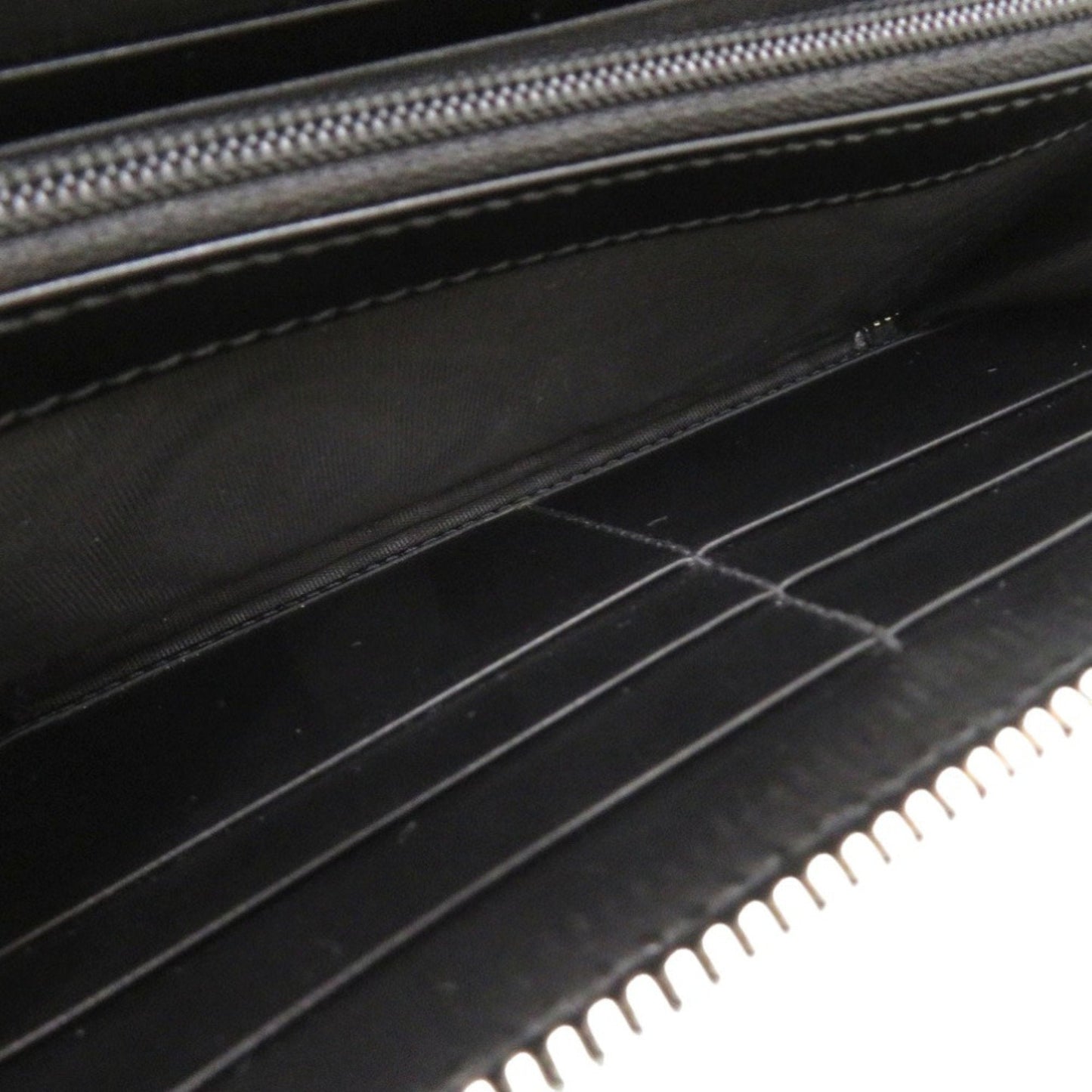 Gucci Black Leather Long Wallet (Bi-Fold) ( )