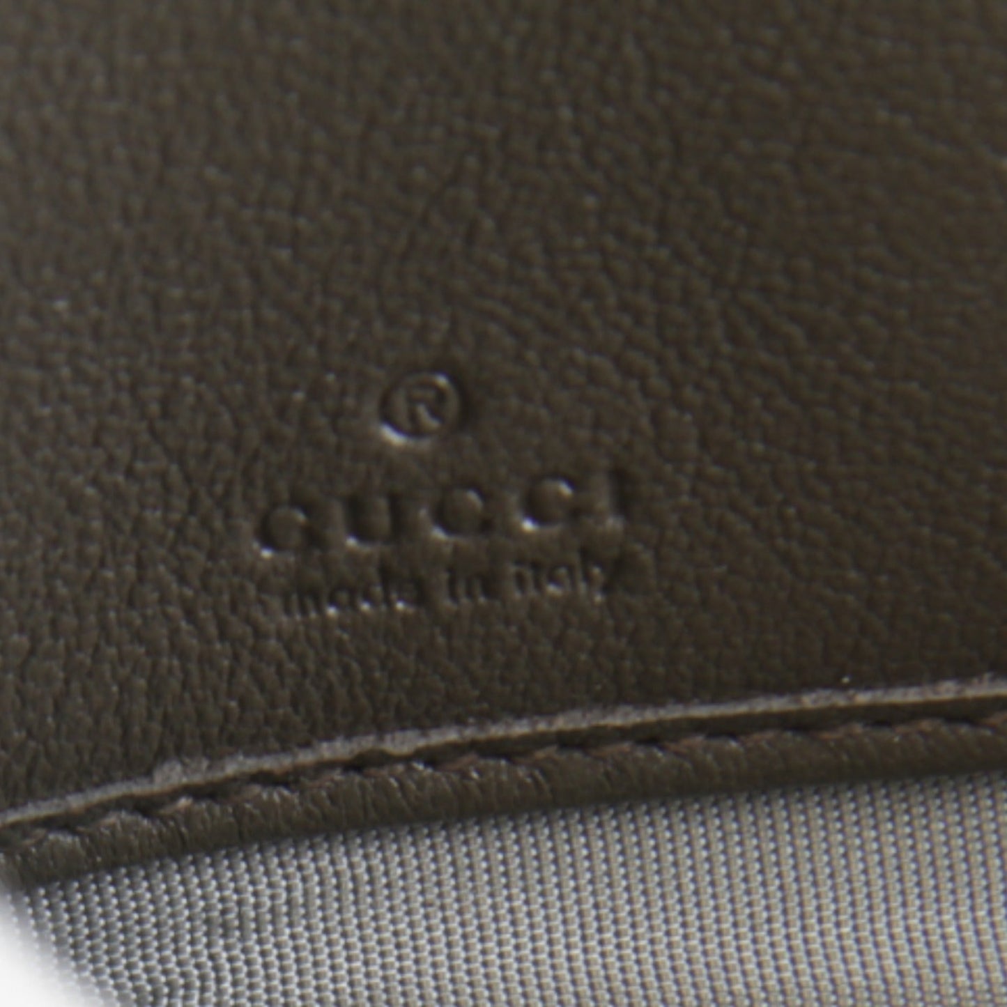 Gucci Brown Leather Long Wallet (Bi-Fold) ( )