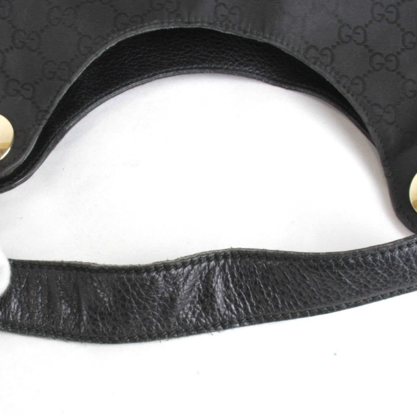 Gucci Black Nylon Shoulder Bag ( )