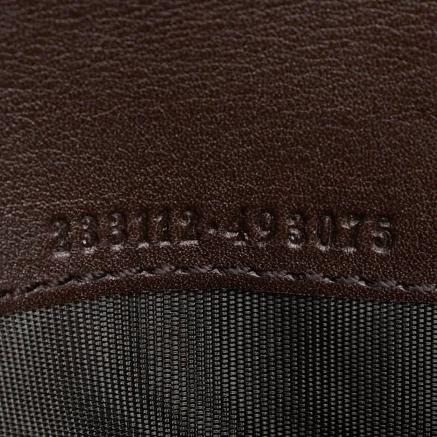 Gucci Guccissima Brown Leather Long Wallet (Bi-Fold) ( )