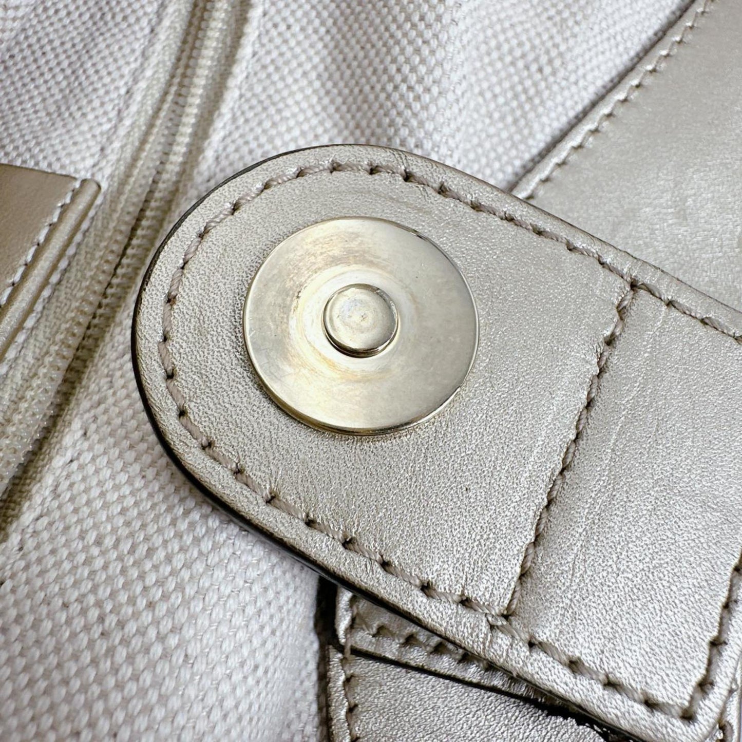 Gucci Gg Canvas Beige Gg Canvas Handbag Tote Bag ( )