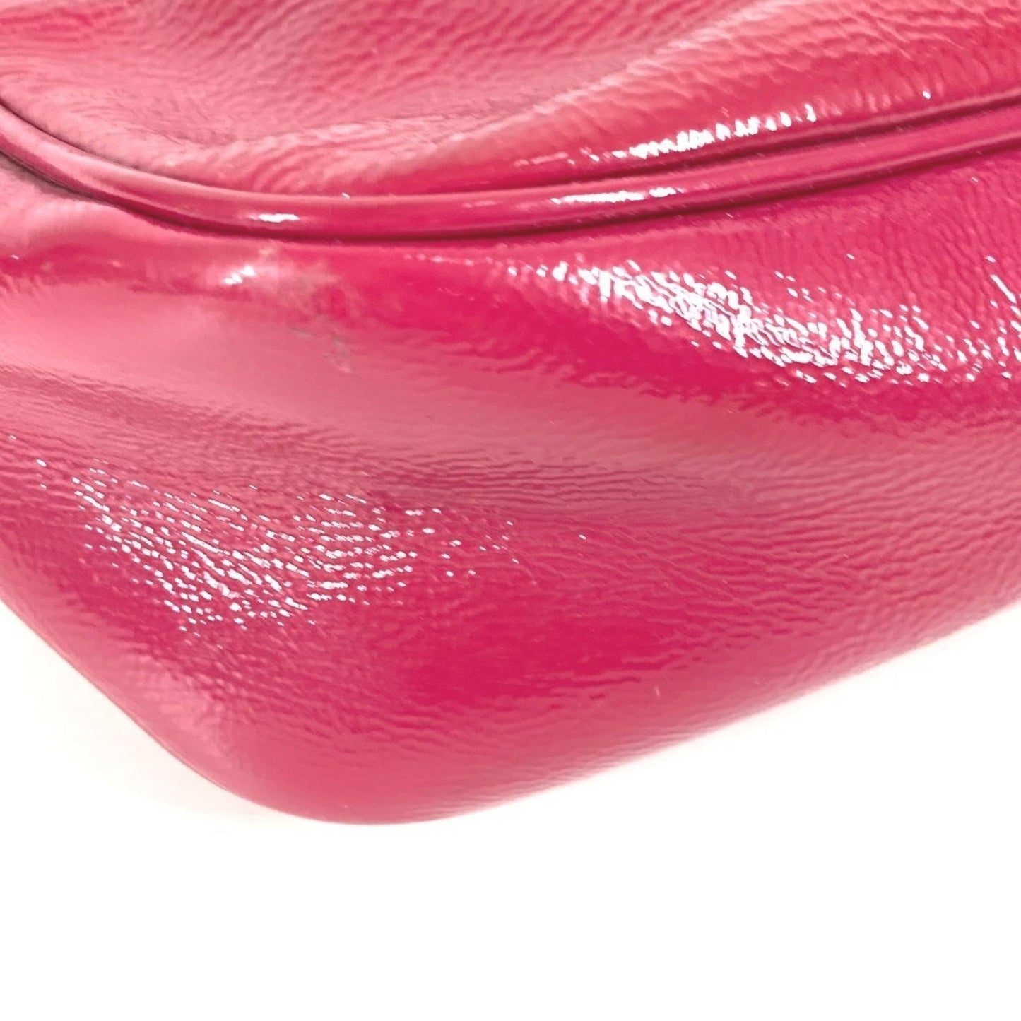 Gucci Soho Purple Patent Leather Pochette Shoulder Bag ( )