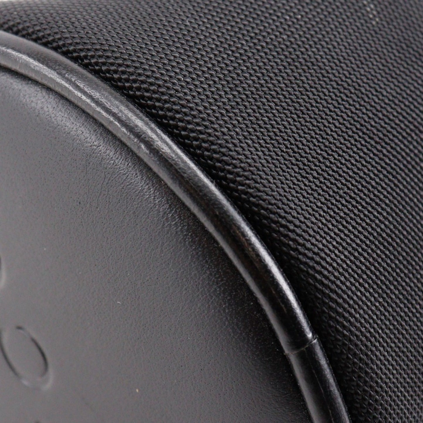 Gucci Black Nylon Canvas Pouch ( )