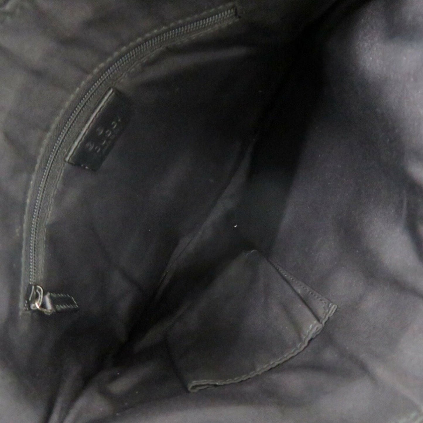 Gucci Black Suede Shoulder Bag ( )