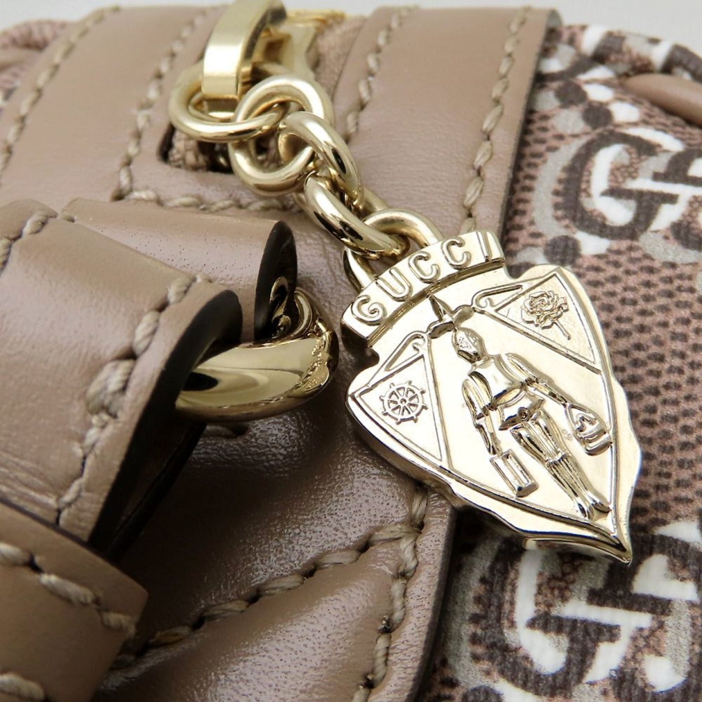 Gucci Gold Gg Canvas Leather Shoulder Bag ( )