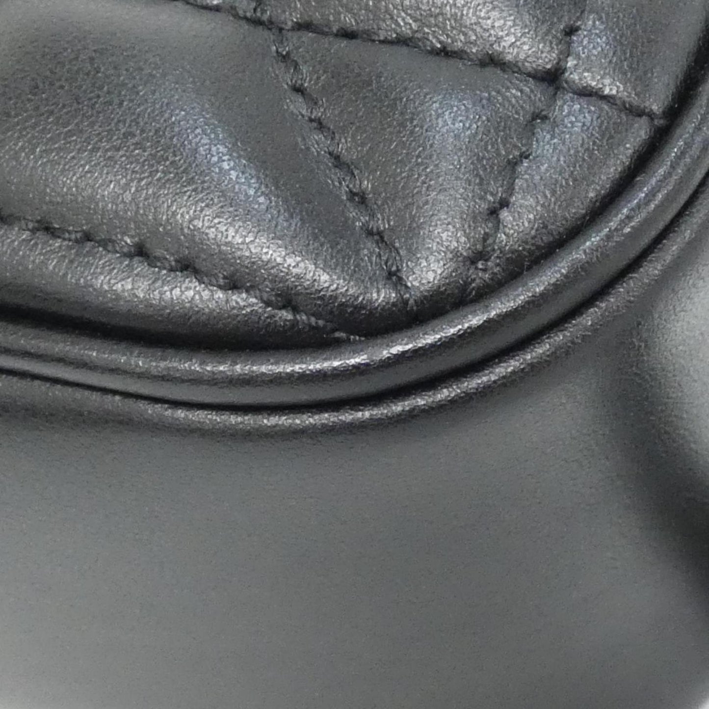 Gucci Black Leather Shoulder Bag ( )
