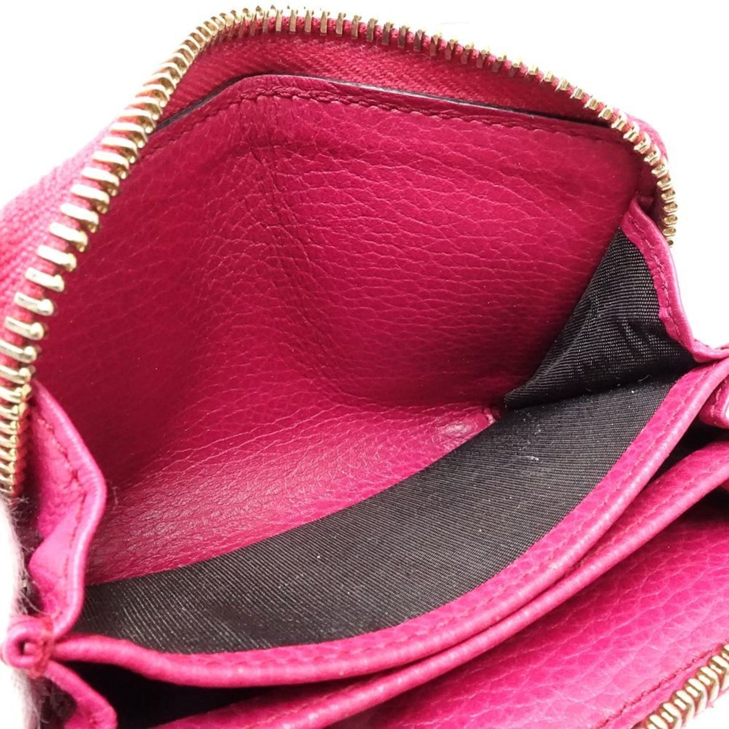 Gucci Pink Leather Coin Purse/Coin Case ( )