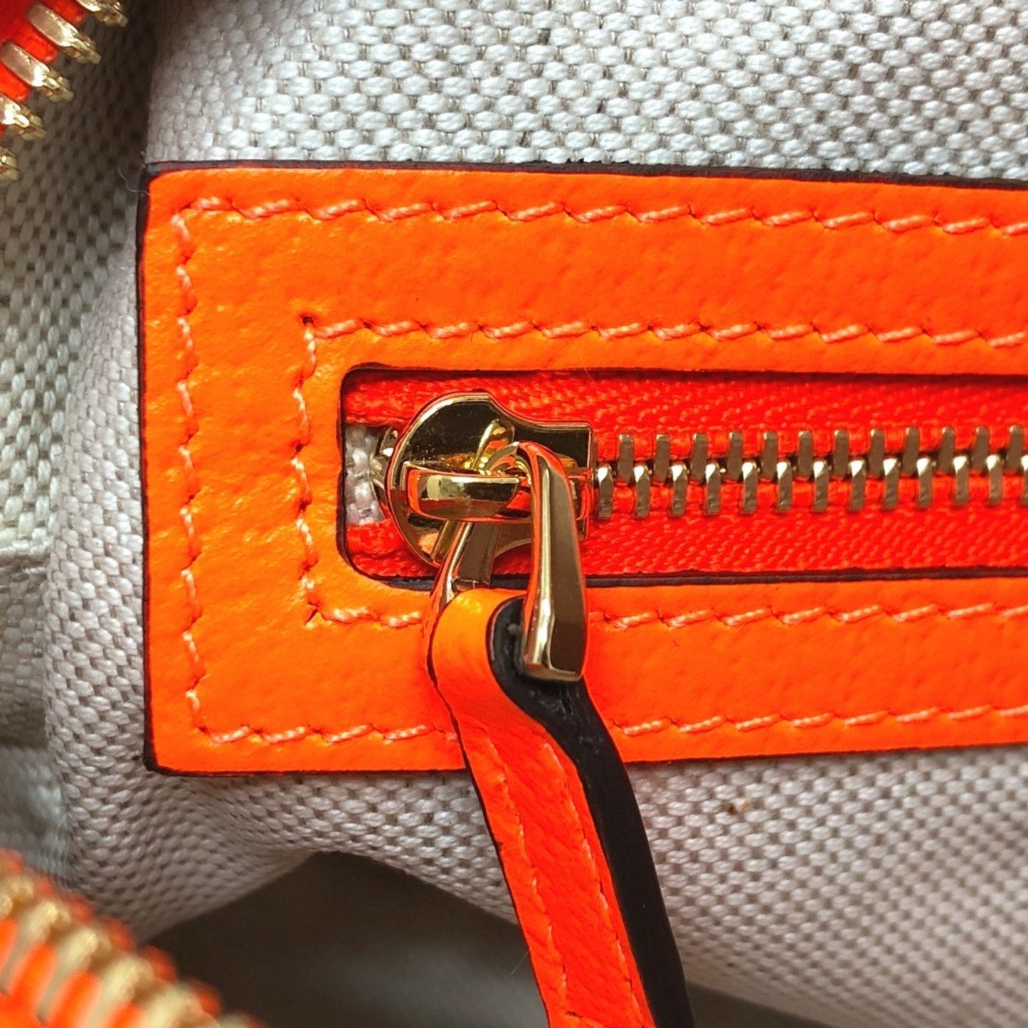 Gucci Multi-Color Canvas Leather Shoulder Bag ( )