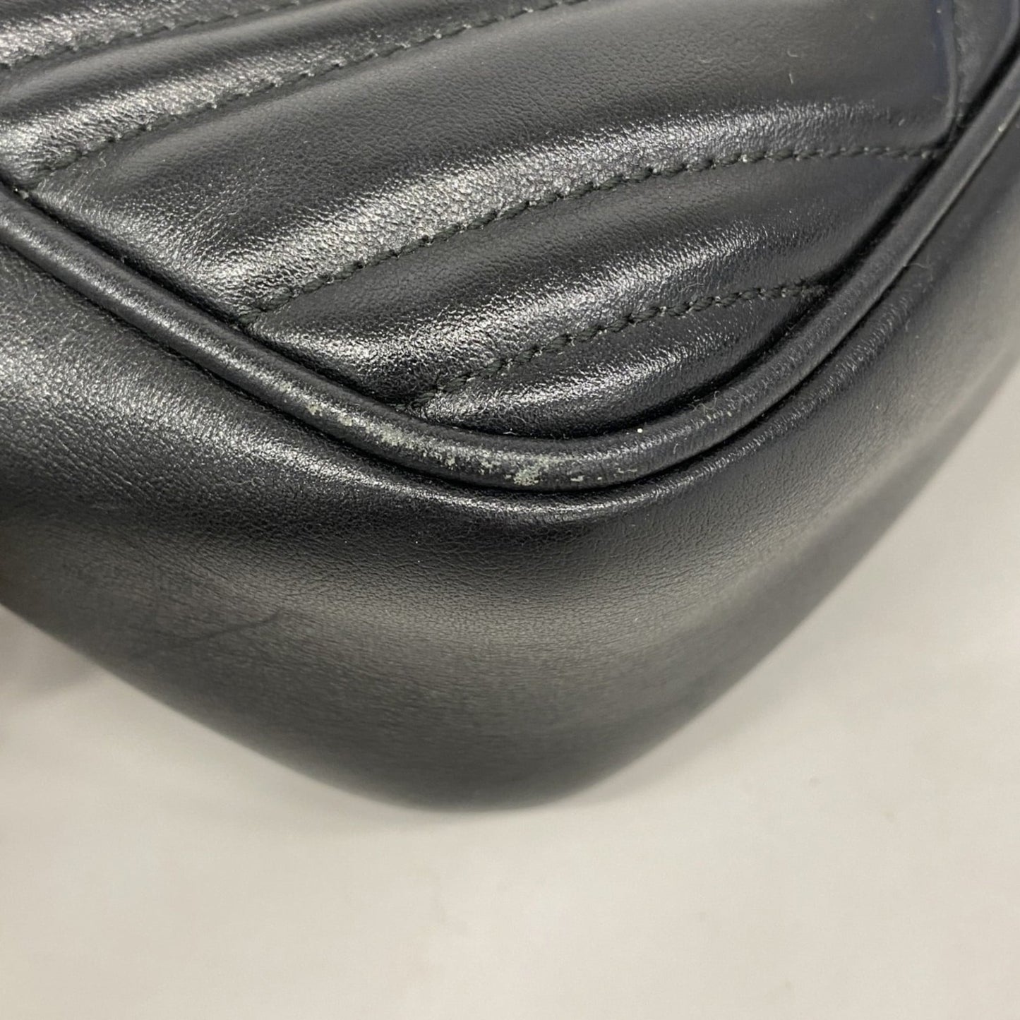Gucci Black Leather Shoulder Bag ( )