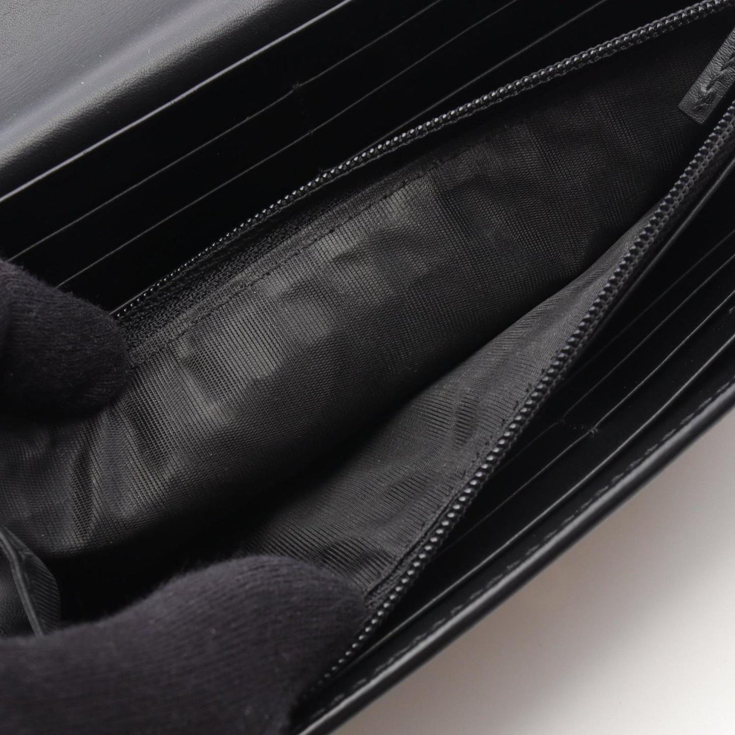 Gucci Beige Black Pvc Leather Long Wallet (Bi-Fold) ( )