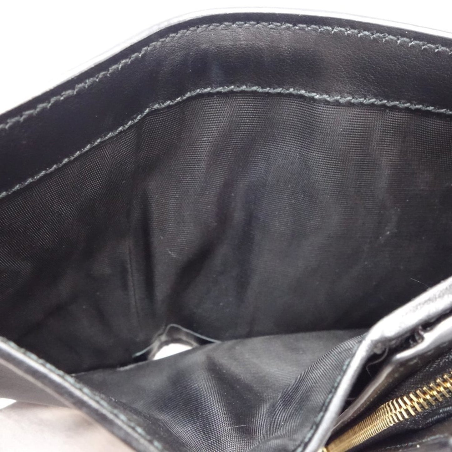 Gucci Black Leather Wallet (Bi-Fold) ( )