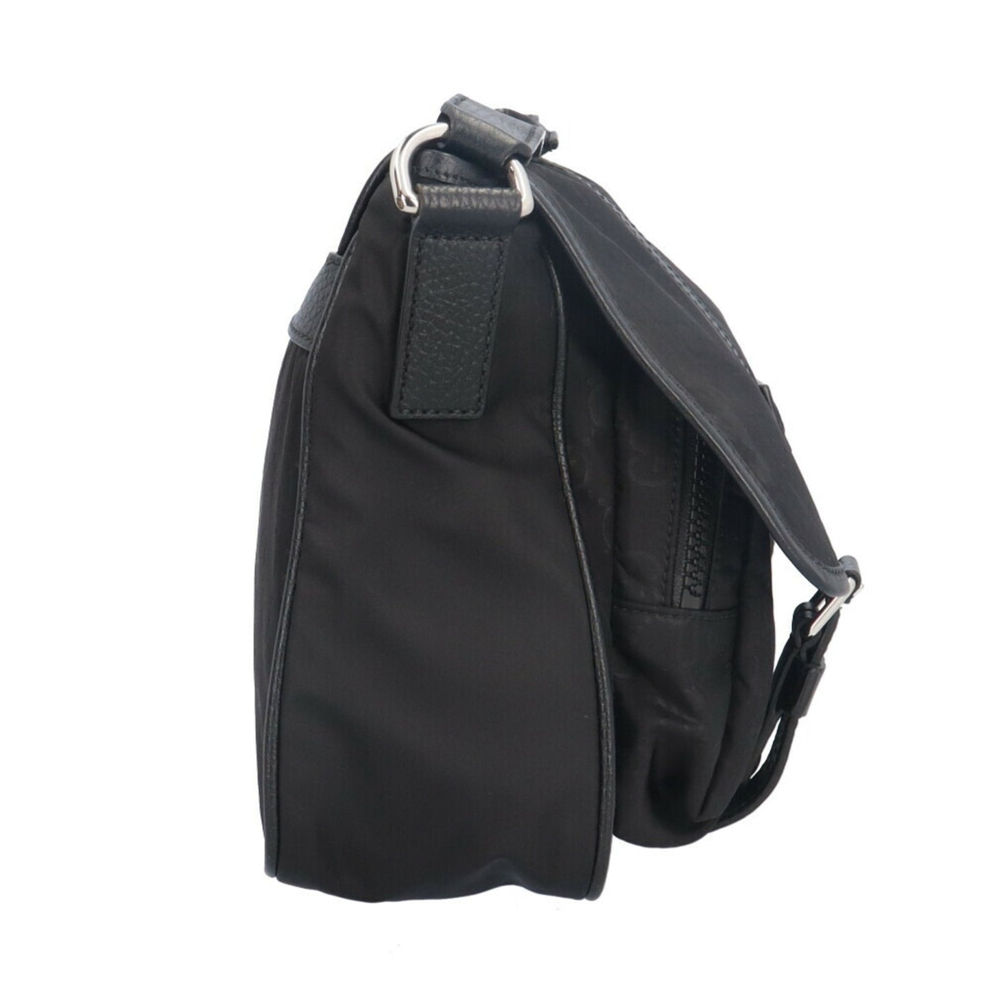 Gucci Black Nylon Leather Messenger Bag Shoulder Bag ( )