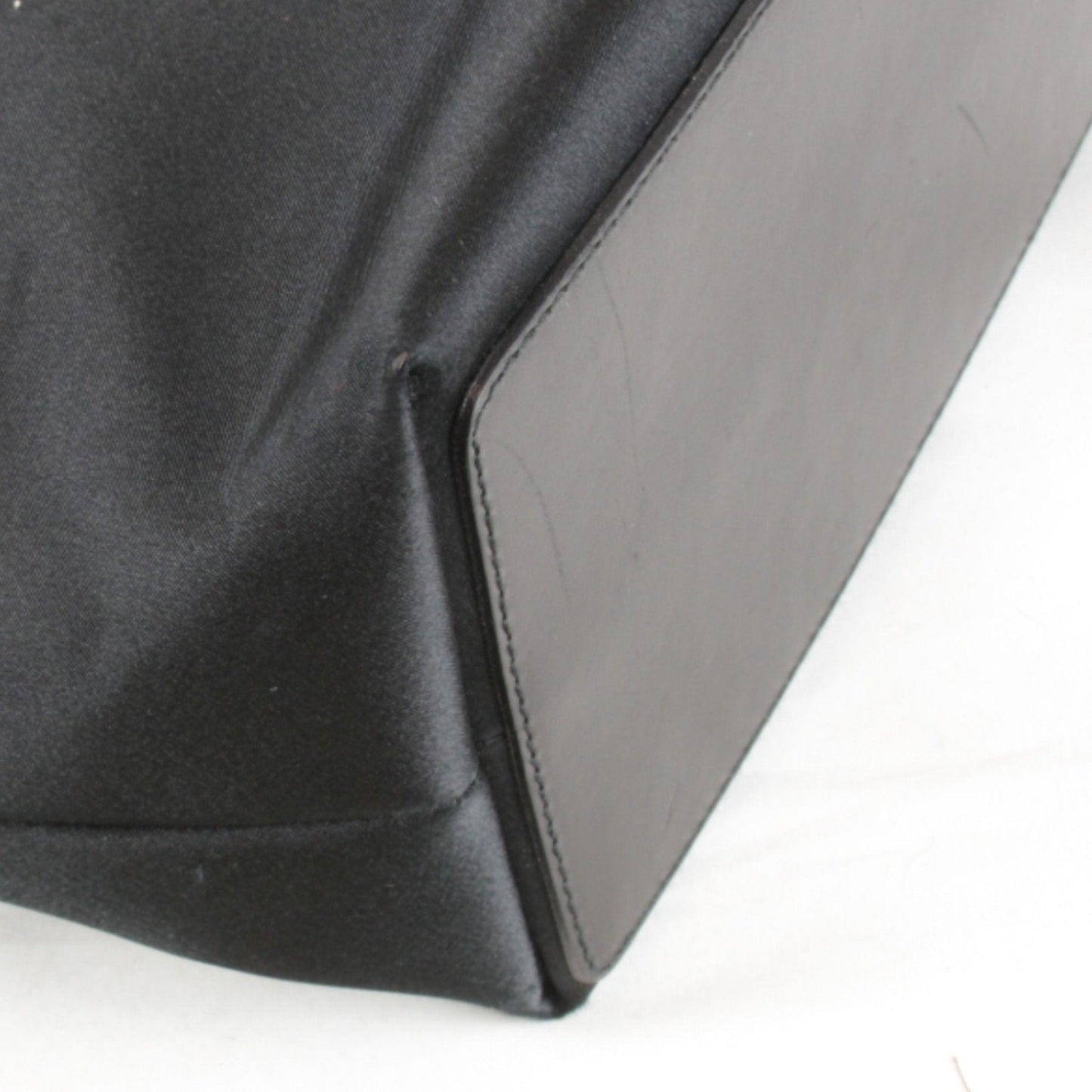 Gucci Black Satin Tote Bag ( )