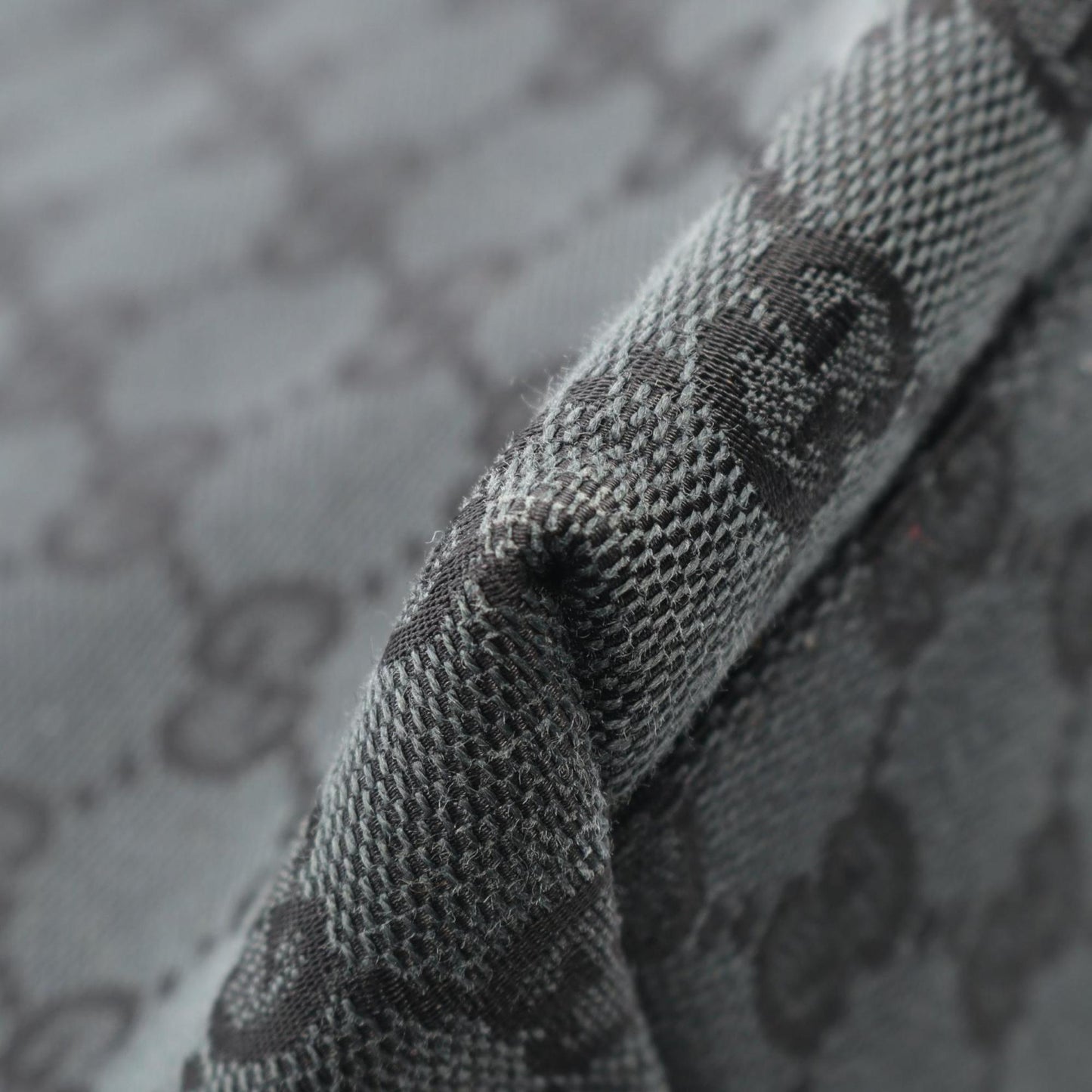 Gucci Gray Canvas Leather Shoulder Bag ( )