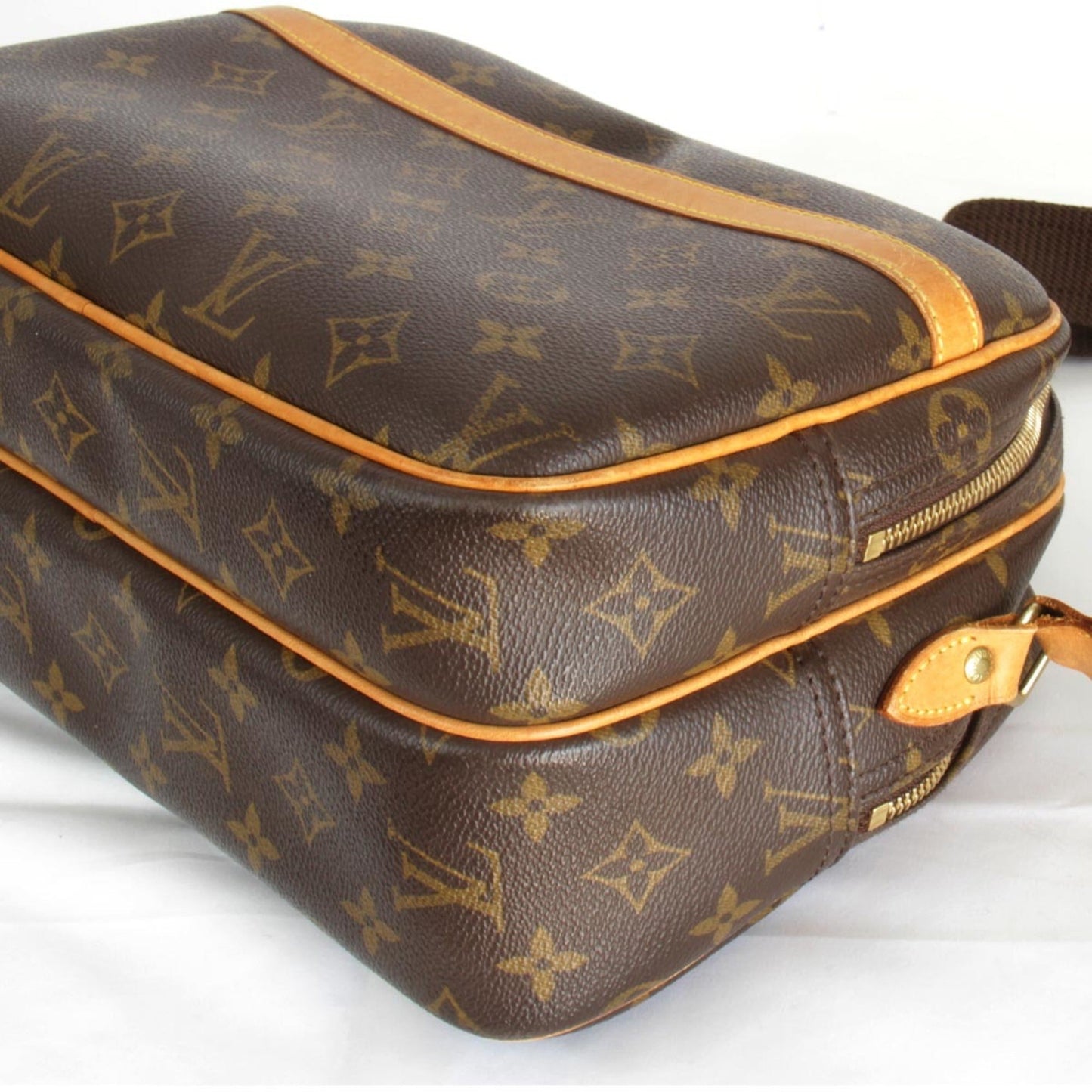 LOUIS VUITTON Reporter PM Shoulder Bag Monogram Canvas Women's