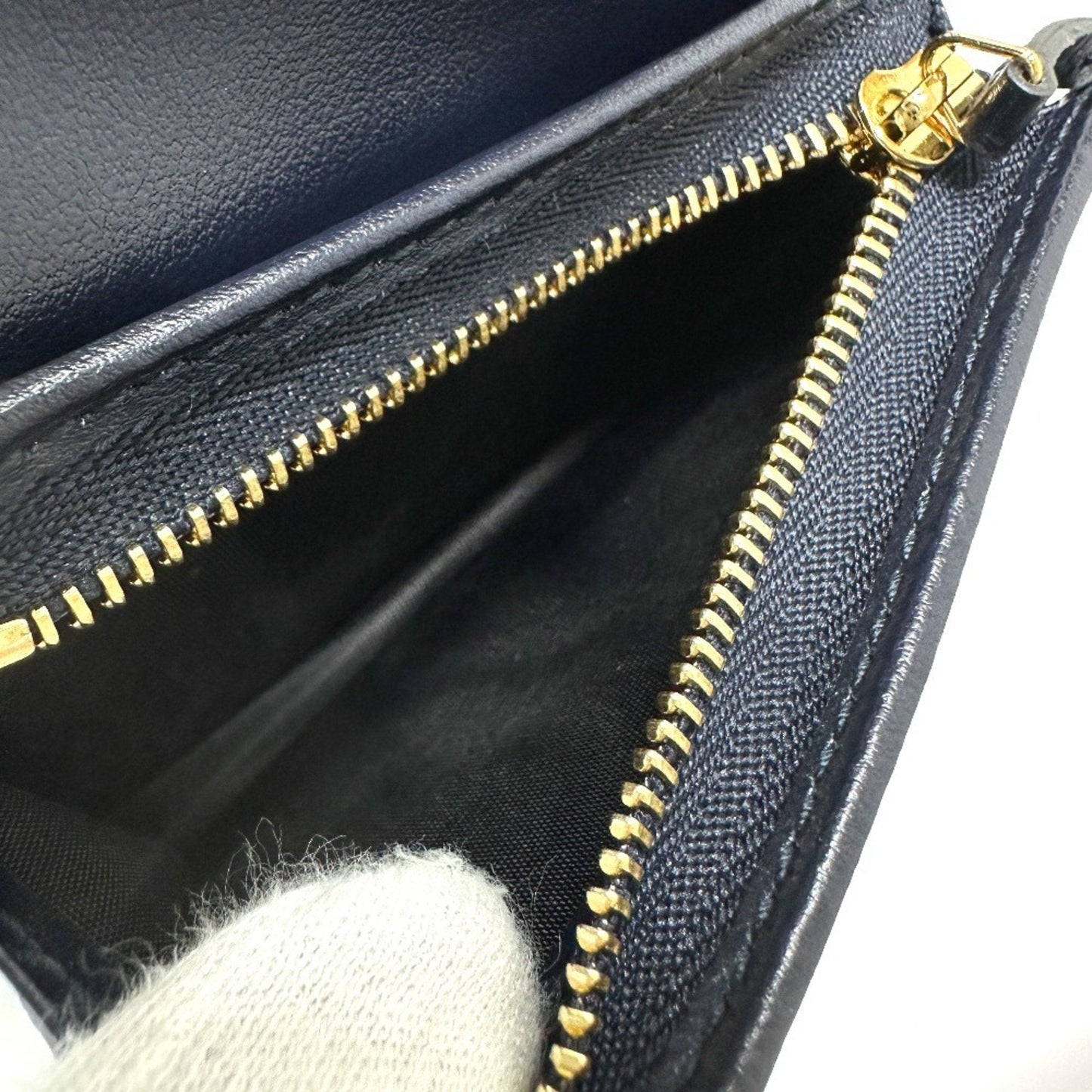 Gucci Beige Canvas Leather Wallet (Tri-Fold) ( )