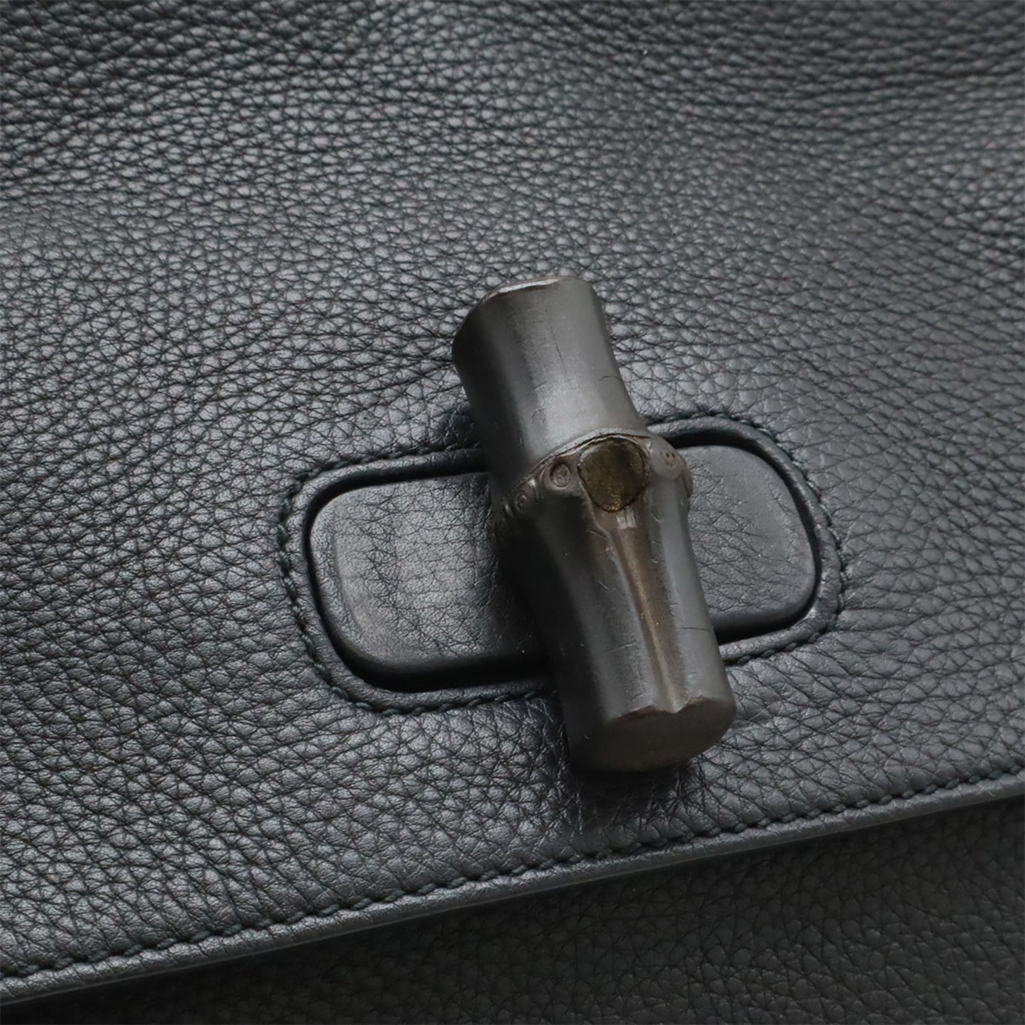 Gucci Black Bamboo Leather Handbag Shoulder Bag ( )