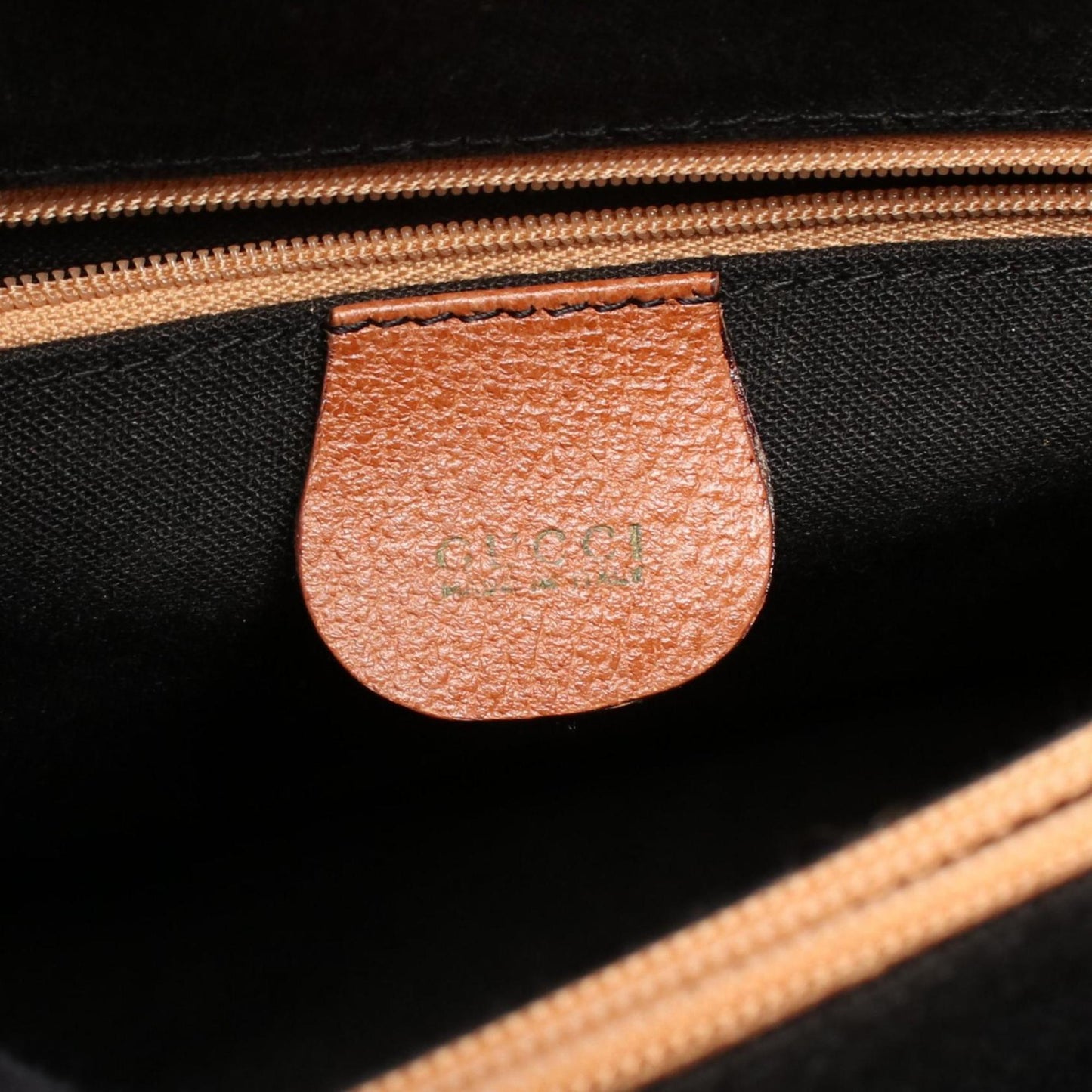 Gucci Brown Leather Handbag ( )