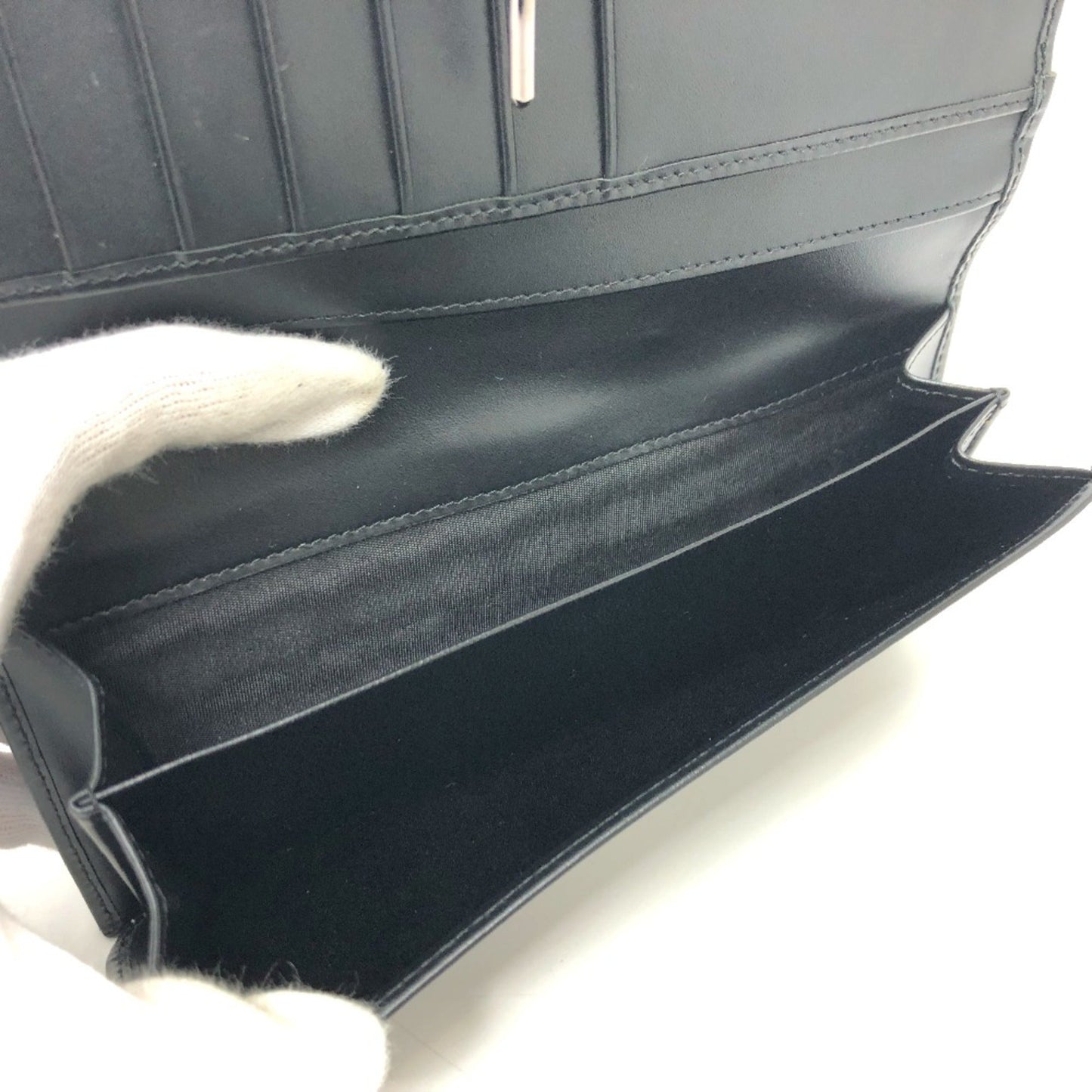 Gucci Black Other Wallet (Bi-Fold) ( )